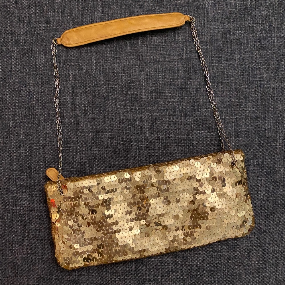 New York and Co gold sequin purse EUC